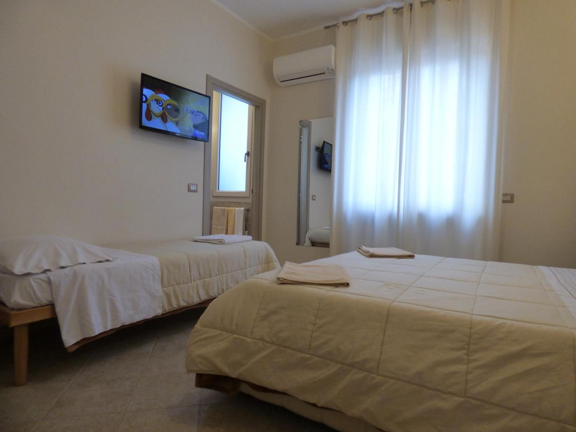 Anania Hotel Cagliari Bilik gambar