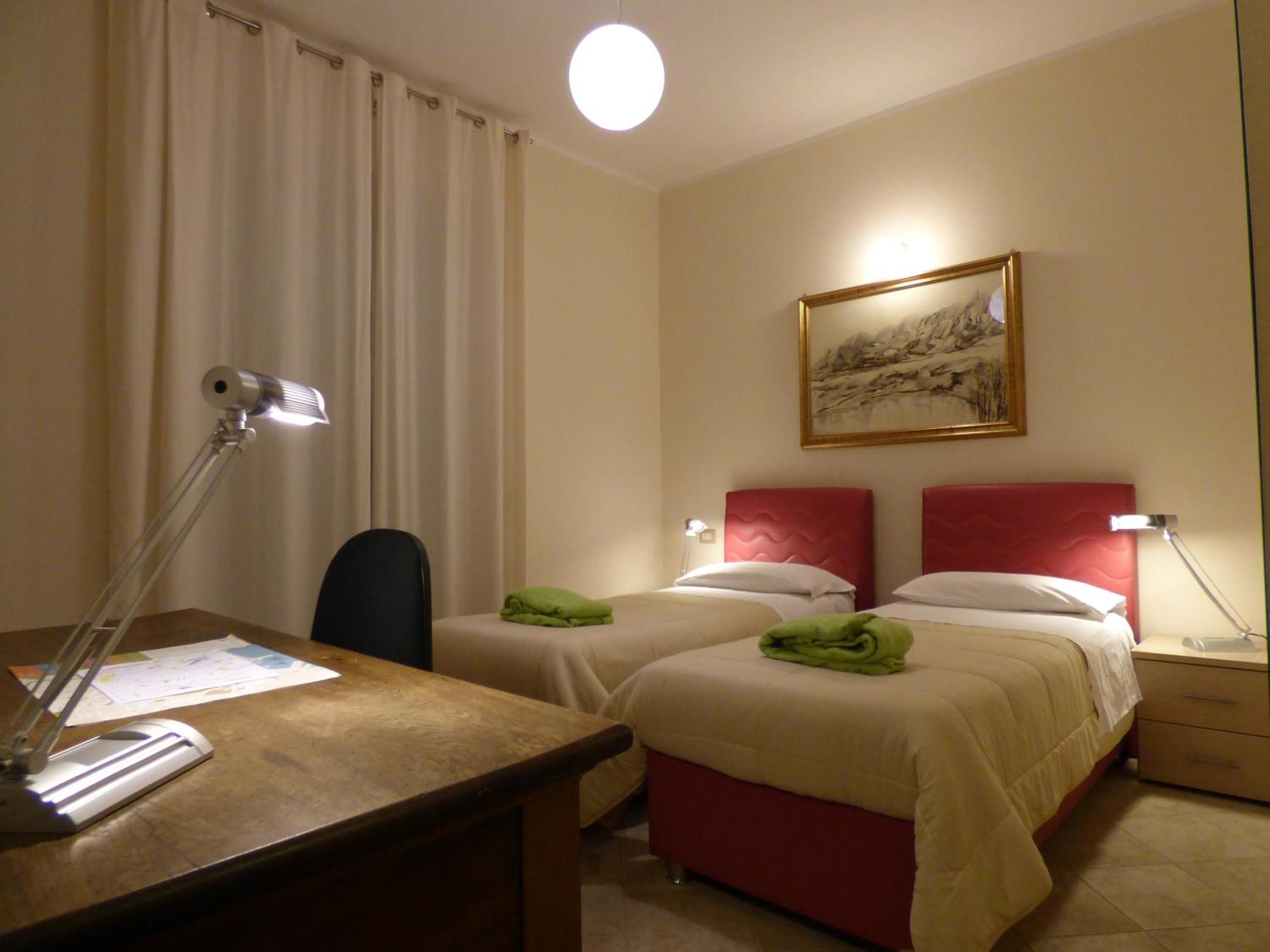 Anania Hotel Cagliari Bilik gambar