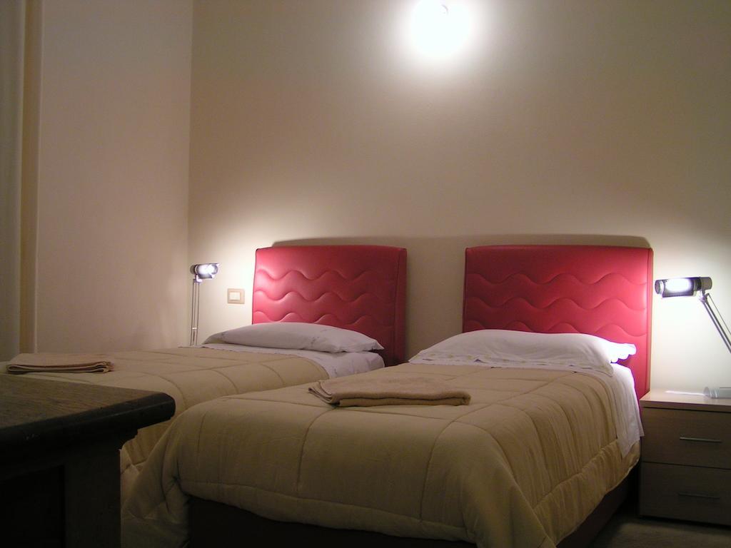 Anania Hotel Cagliari Bilik gambar