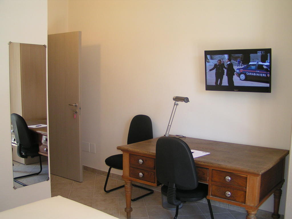 Anania Hotel Cagliari Luaran gambar