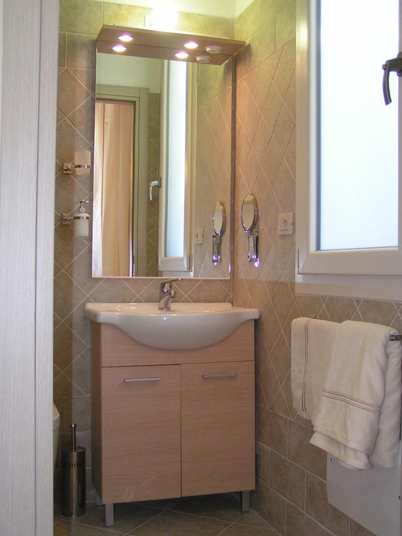 Anania Hotel Cagliari Bilik gambar